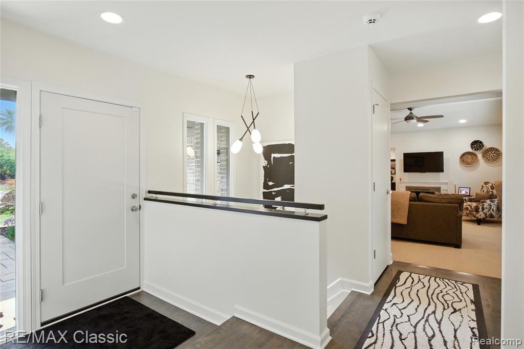 4022 CHABLIS Street, West Bloomfield, MI 48323 — Photo 5