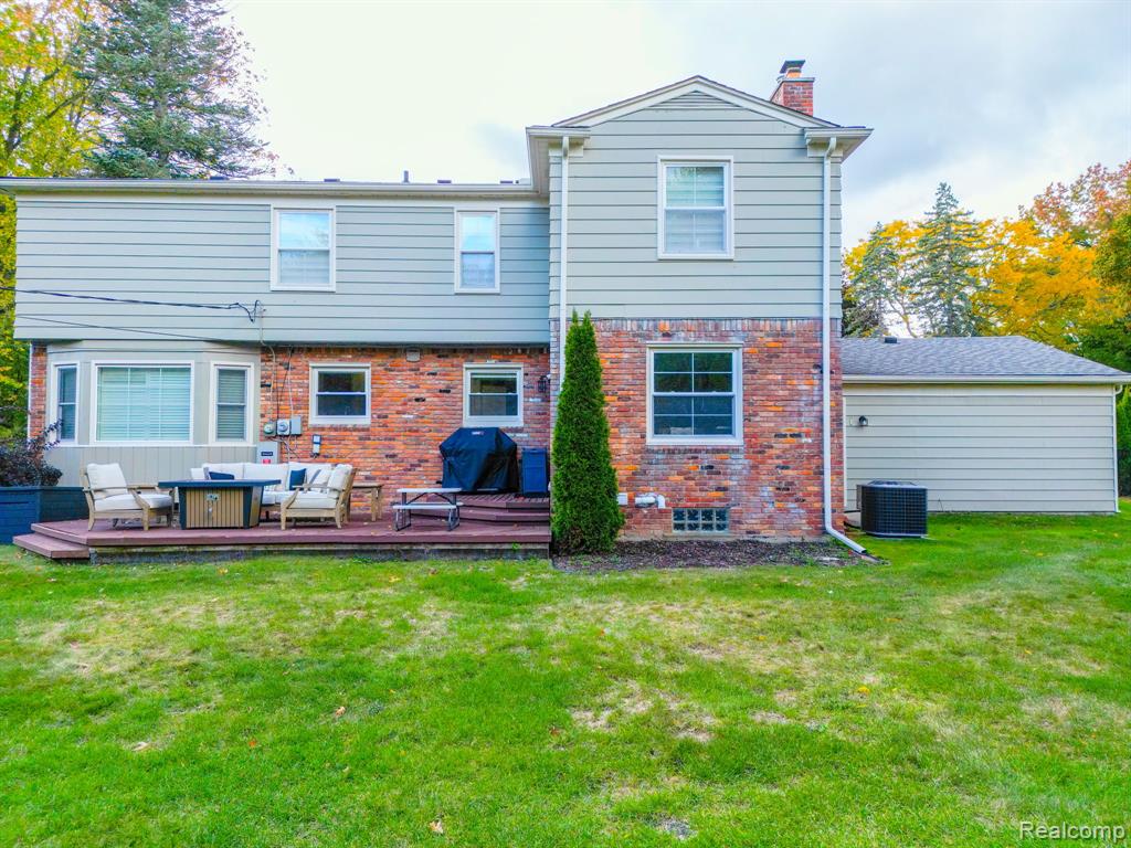 7005 Cathedral Drive, Bloomfield Hills, MI 48301 — Photo 45