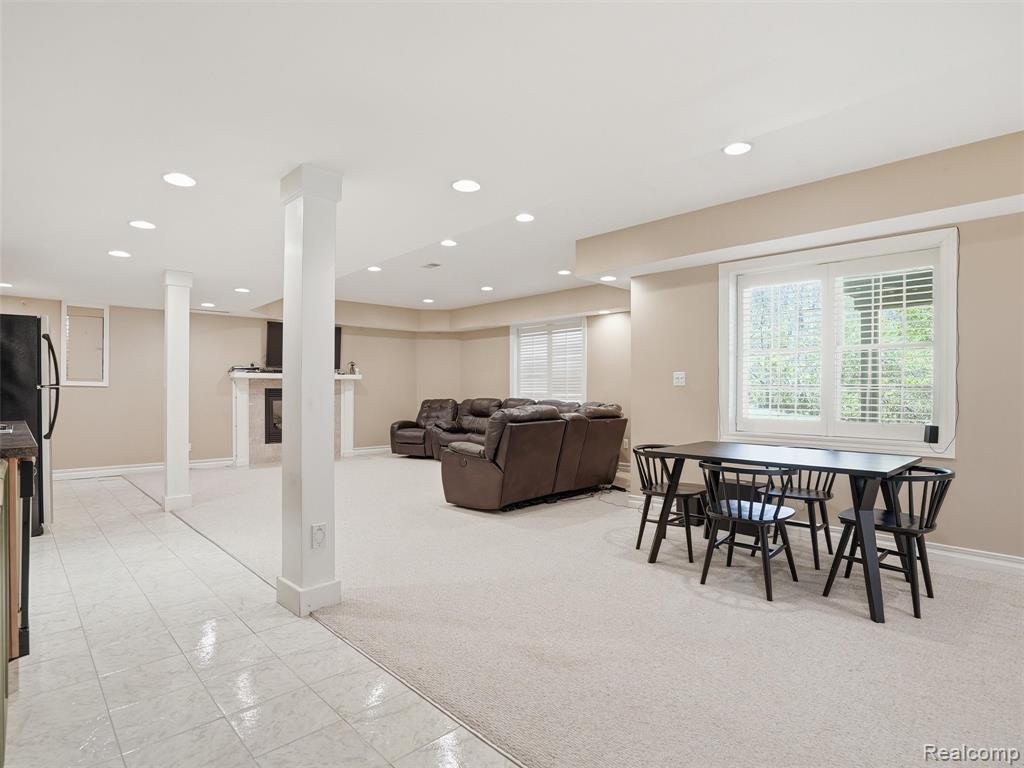5318 Glenwood Creek, Clarkston, MI 48348 — Photo 41