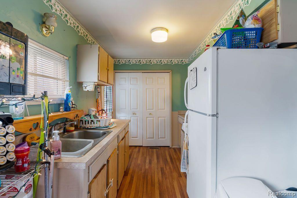 333 FAIRFIELD, Holly, MI 48442 — Photo 7