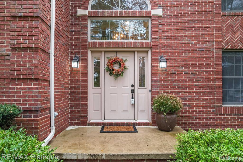 8039 Boulder Ridge Court, Brighton, MI 48116 — Photo 3