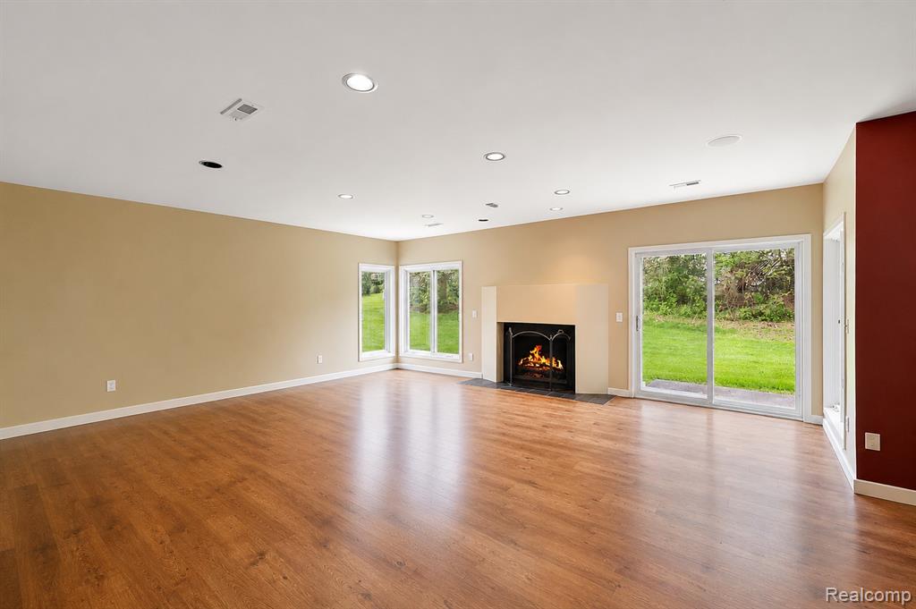 4461 Cherry Hill Drive, Orchard Lake Village, MI 48323 — Photo 16