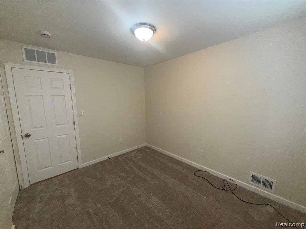 7643 Rivard Avenue, Warren, MI 48091 — Photo 19