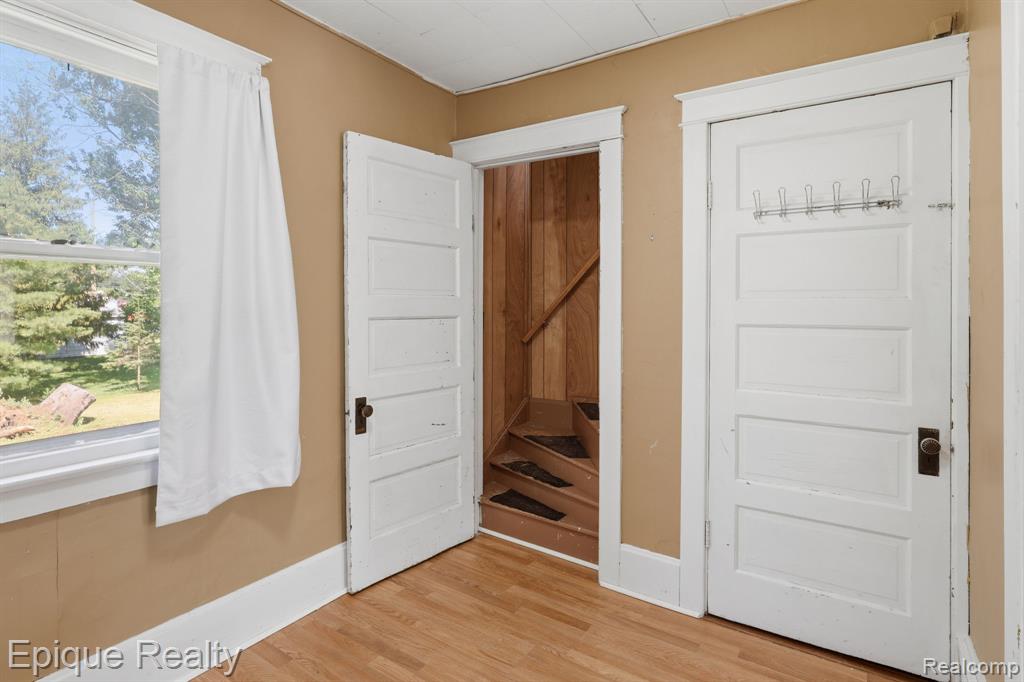 920 Farr Avenue, Owosso, MI 48867 — Photo 14