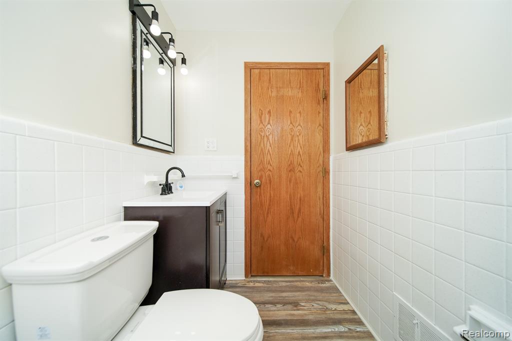 4462 1st Street, Wayne, MI 48184 — Photo 32