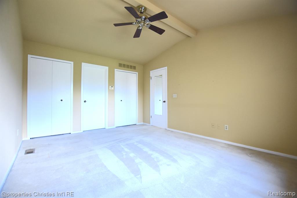 1752 S HILL Boulevard, Bloomfield Hills, MI 48304 — Photo 31