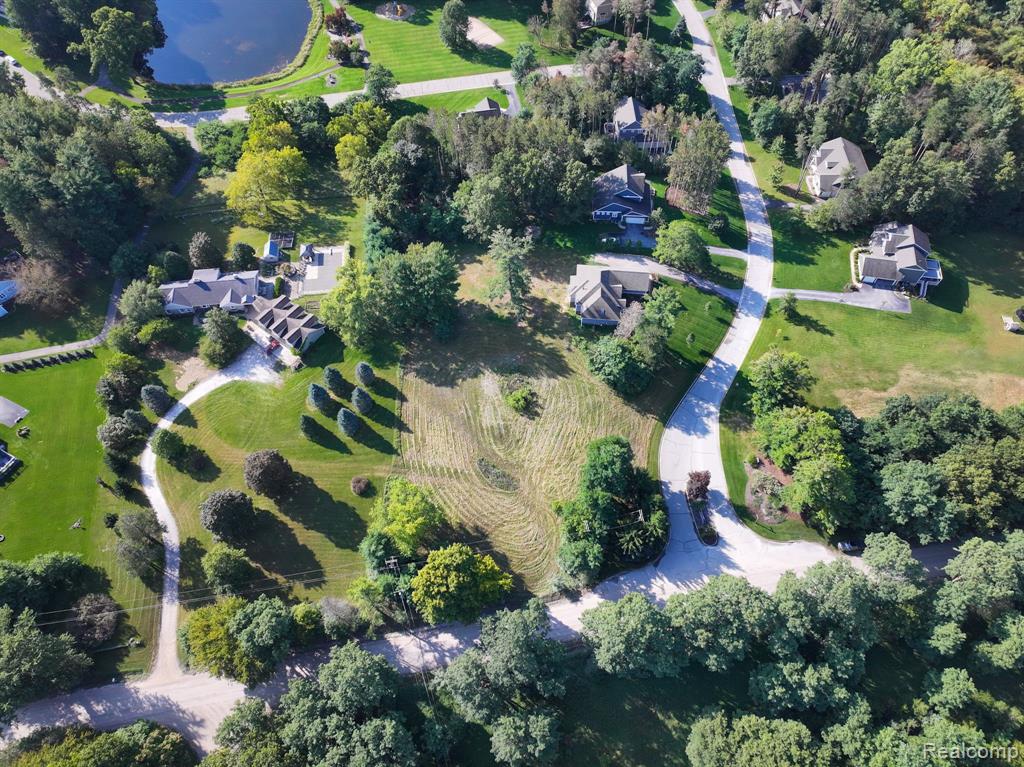 8427 Mystic Pines Court, Pinckney, MI 48169 — Photo 5