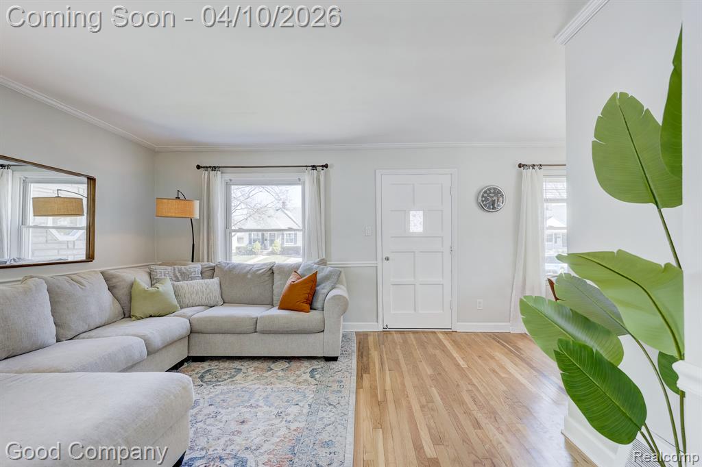 915 N Dorchester Avenue, Royal Oak, MI 48067 — Photo 5