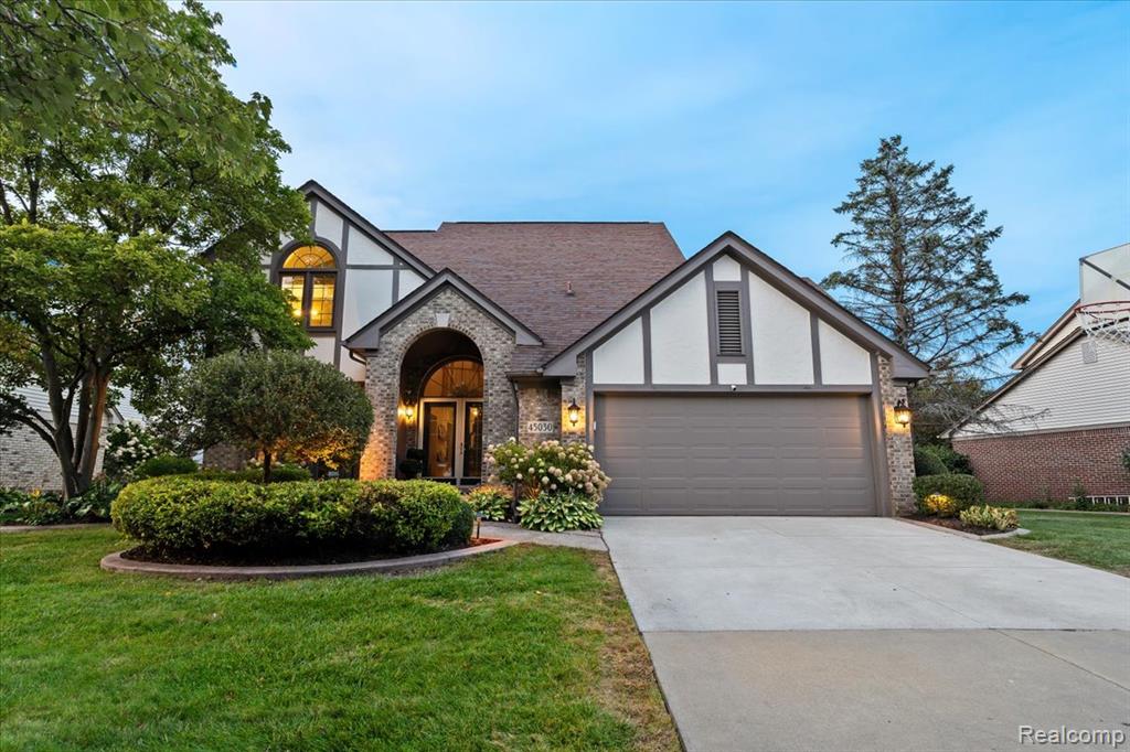 45030 Glengarry Road, Canton, MI 48188 — front exterior