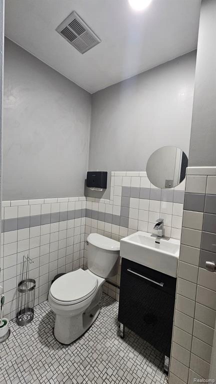 50310 Van Dyke Avenue, Utica, MI 48317 — Photo 14