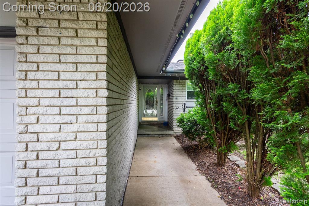1454 Pine Valley Boulevard, Ann Arbor, MI 48104 — Photo 3
