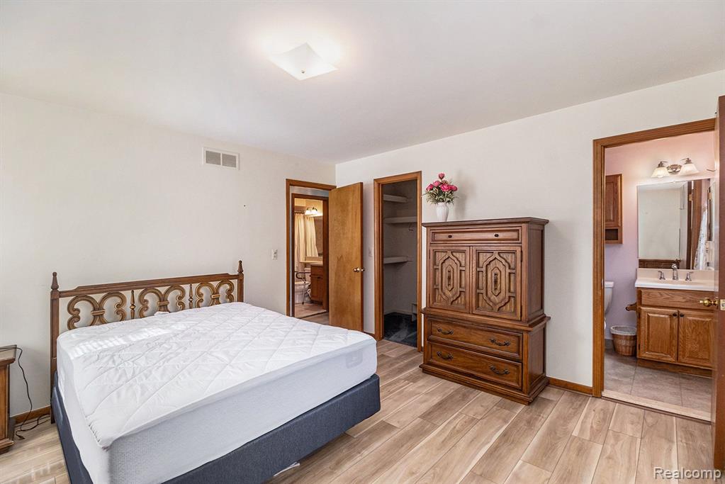 49593 LAUREL HEIGHTS Court, 87, Shelby Twp, MI 48315 — Photo 14