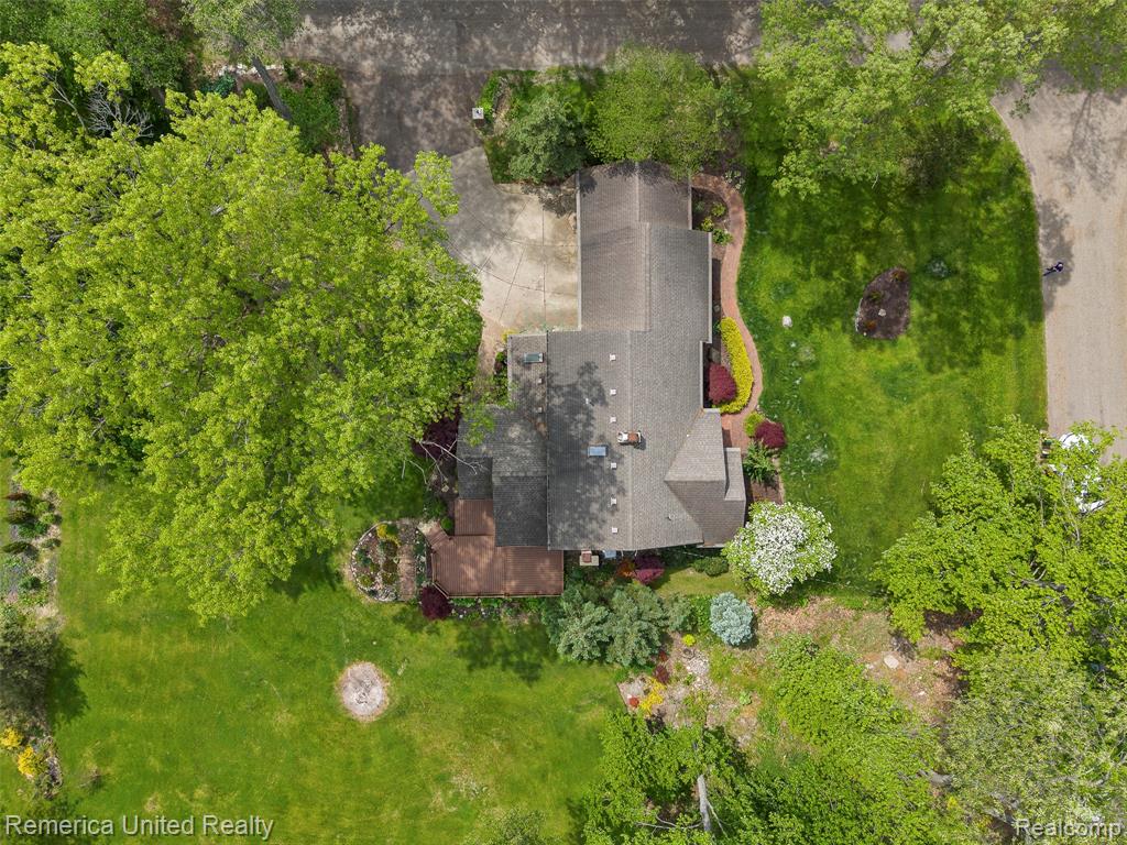 4375 Irene Drive, Howell, MI 48843 — Photo 16
