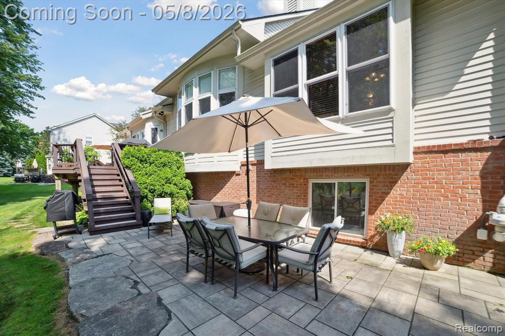 458 Kent Way, White Lake, MI 48383 — Photo 47