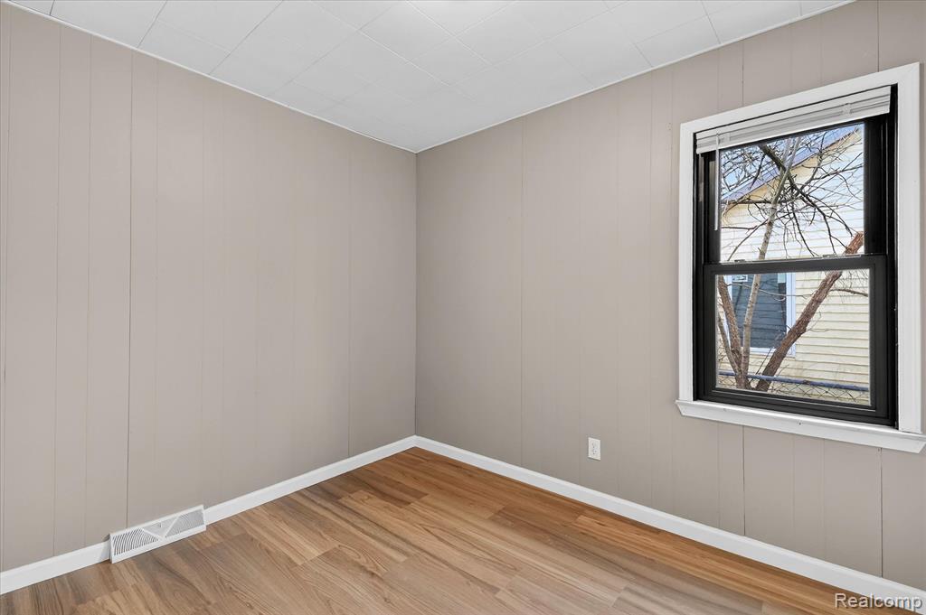 626 Bagley Avenue, Ypsilanti, MI 48198 — Photo 14