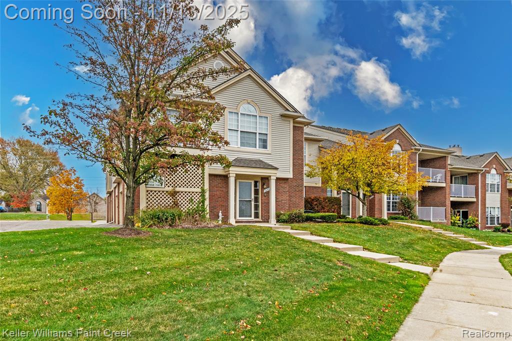 1848 Flagstone Circle, Rochester, MI 48307 — Photo 3