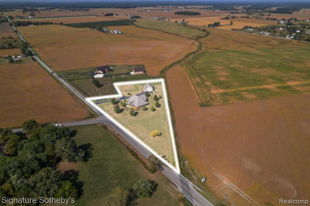 8650 Stone Road, Maybee, MI — Photo 2