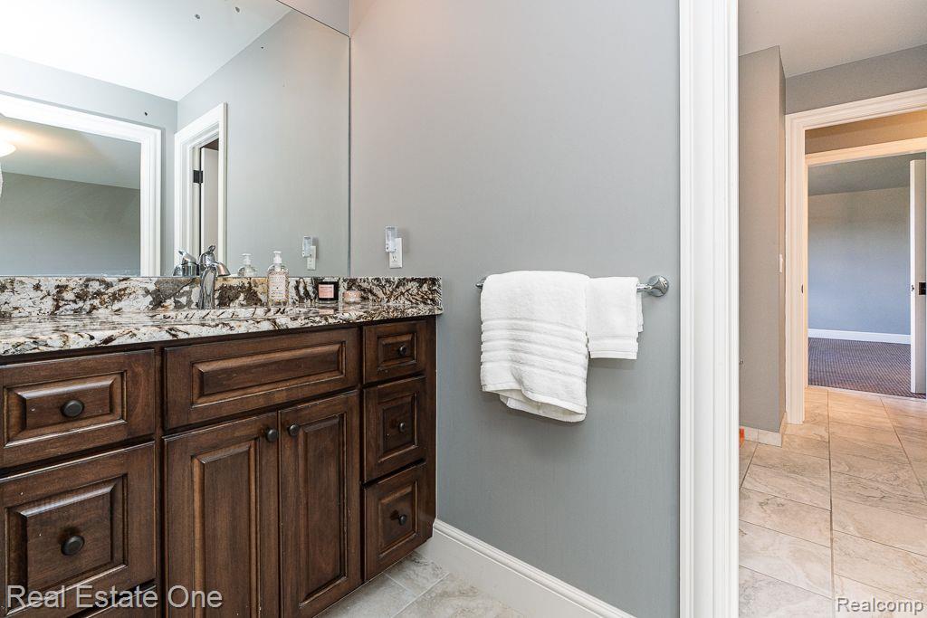 611 Wellington Circle, Rochester Hills, MI 48309 — Photo 66