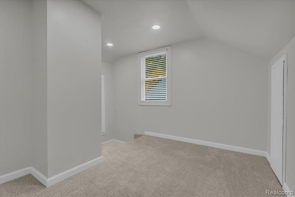 8878 Lauder Street, Detroit, MI 48228 — Photo 15