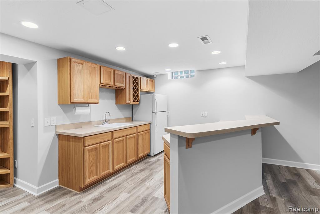 6323 Moonstone Drive, Grand Blanc, MI 48439 — Photo 48