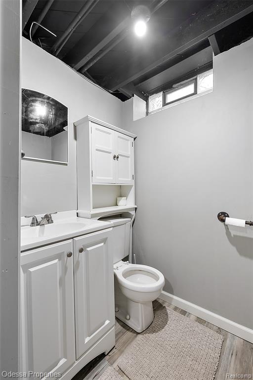 8641 Whitefield Street, Dearborn Heights, MI 48127 — Photo 28