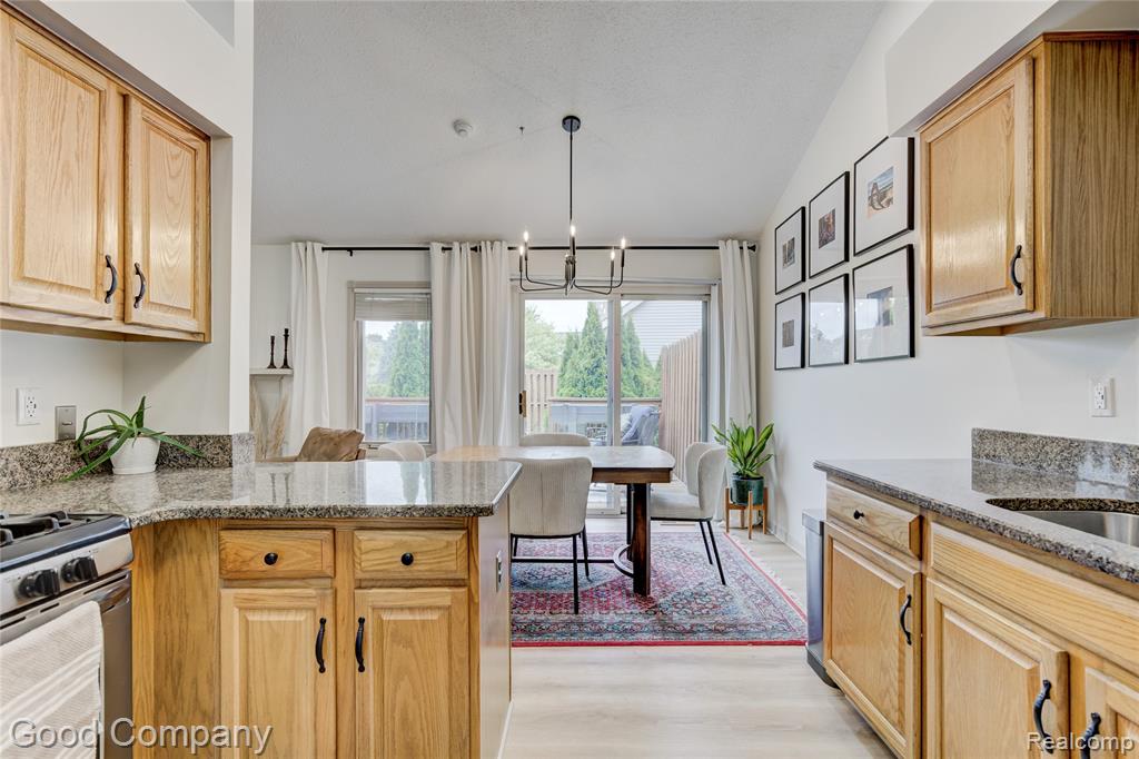 288 Edington Circle, Canton, MI 48187 — Photo 12