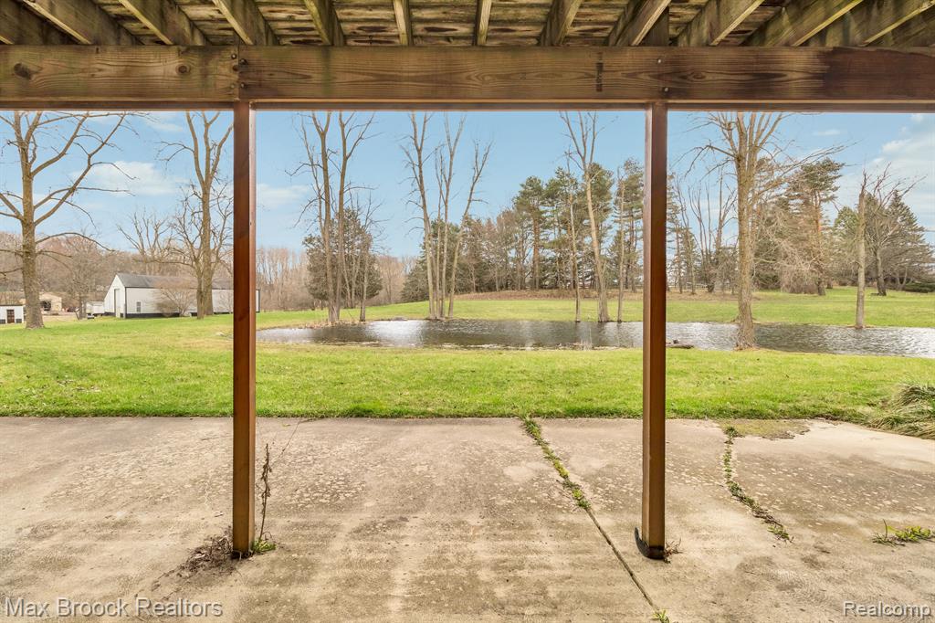 6426 OAK GROVE Road, Howell, MI 48855 — Photo 45
