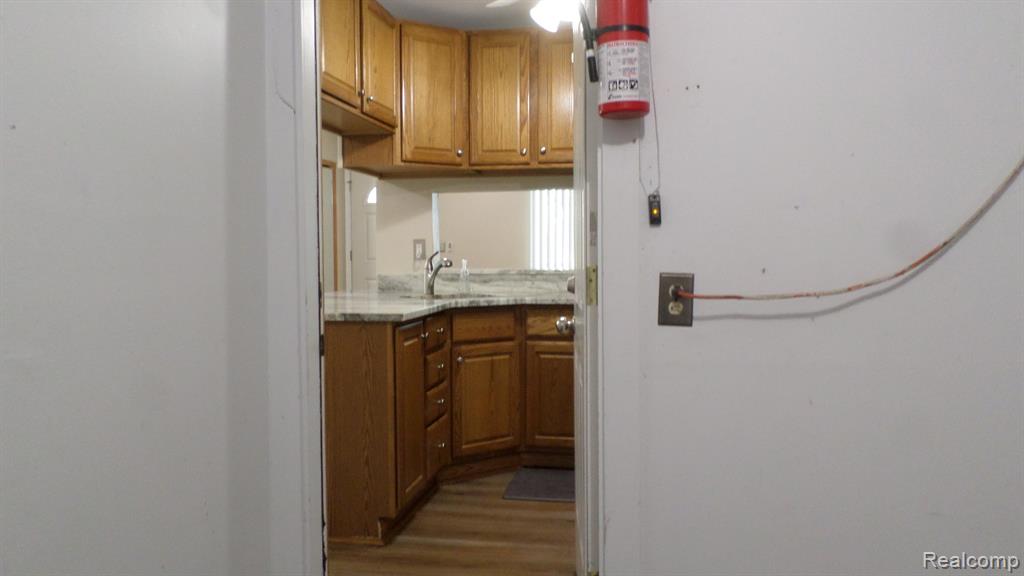 33612 Bayview Drive, New Baltimore, MI 48047 — Photo 27