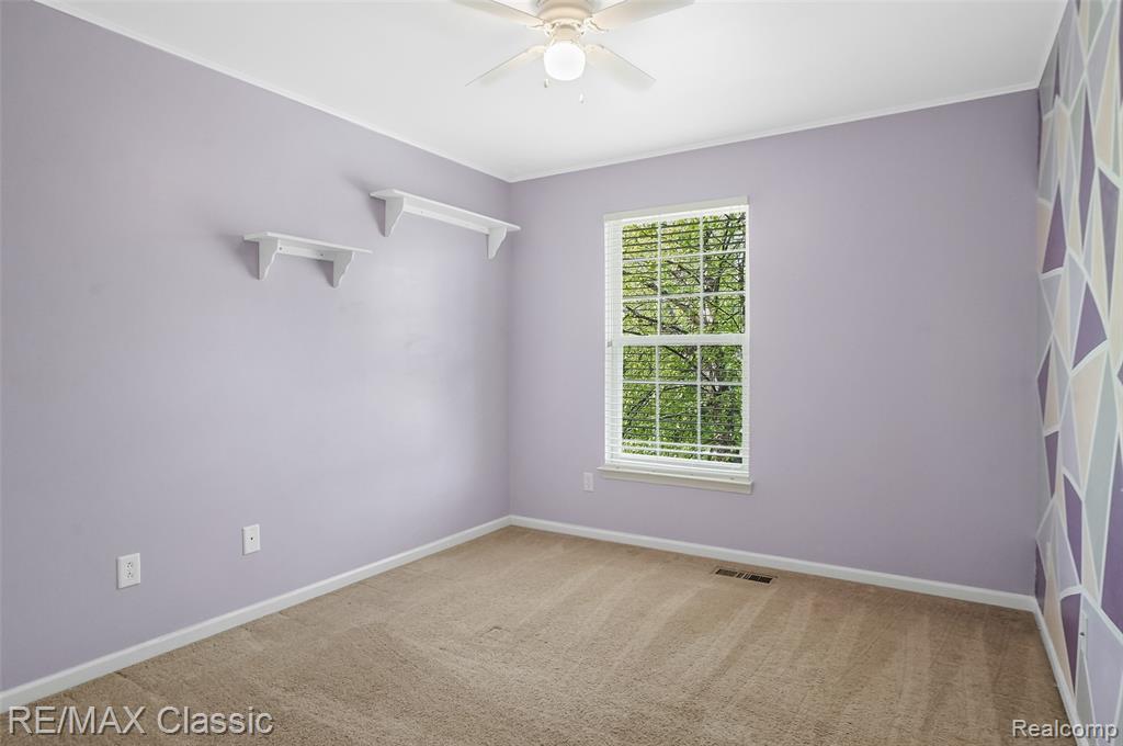 6323 Moonstone Dr, Grand Blanc, MI 48439 — Photo 26