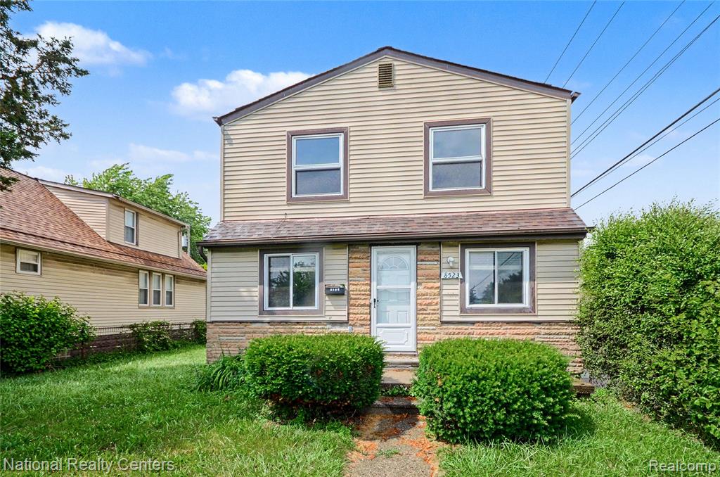 8523 Republic Avenue, Warren, MI 48089 — front exterior