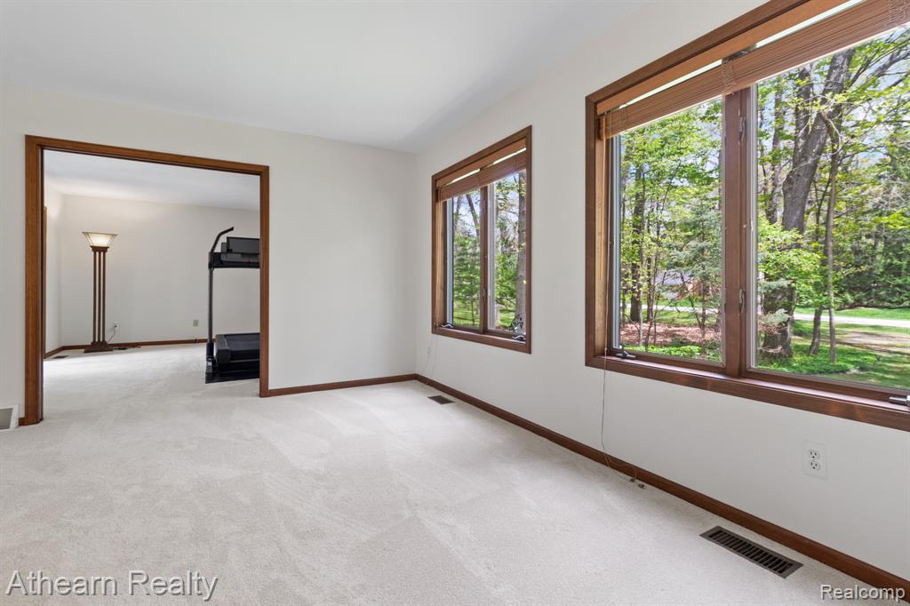 5126 Braddock Court, Brighton, MI 48114 — Photo 42