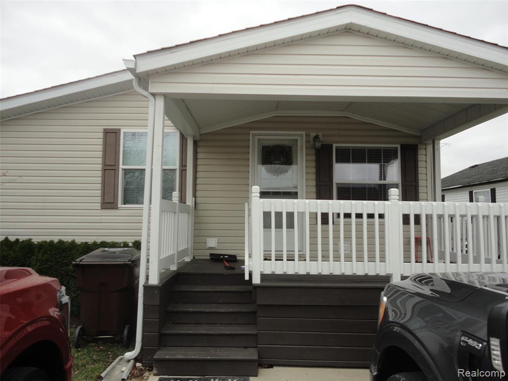923 Stevens Trail, Monroe, MI 48161 — Photo 13
