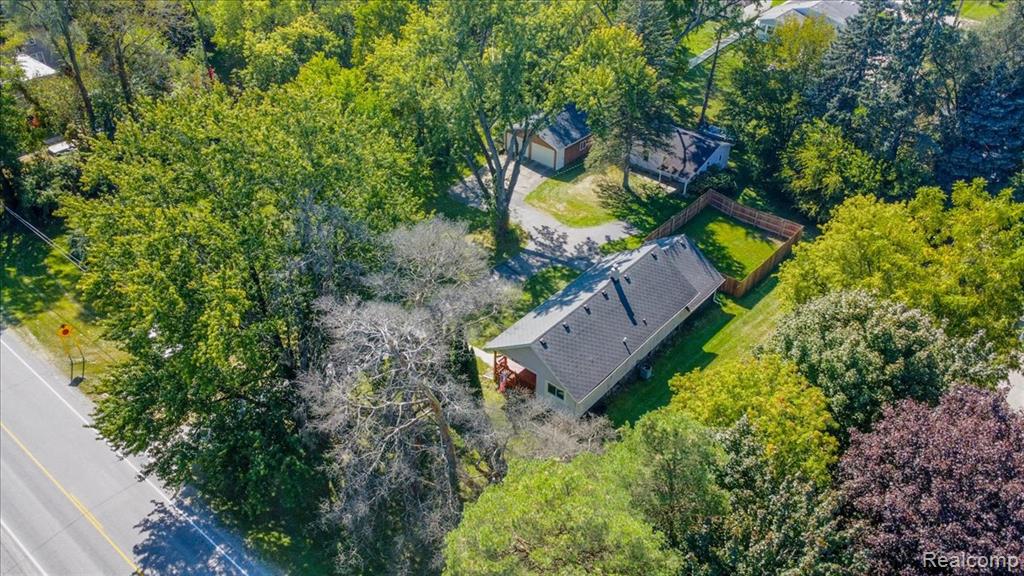 6087 N Irish Road, Davison, MI 48423 — Photo 36