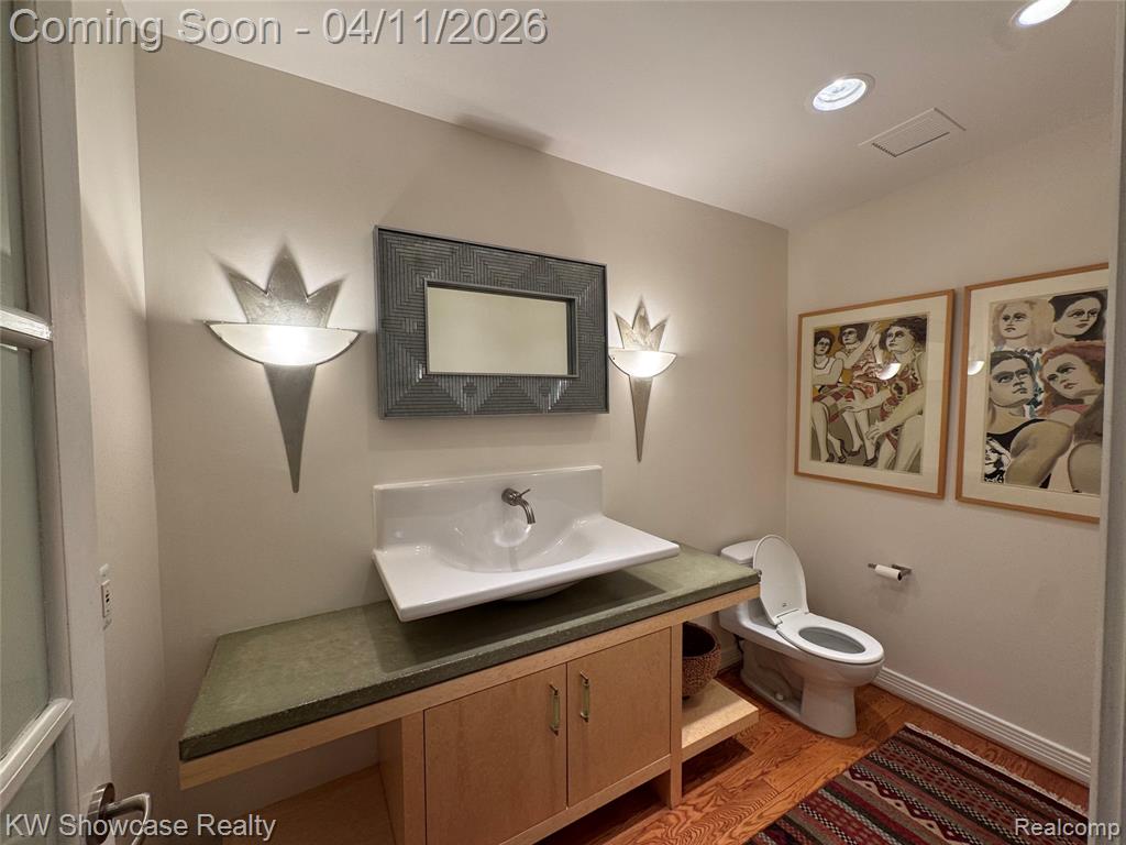 30604 Ramblewood Club Drive, Farmington, MI 48331 — Photo 24