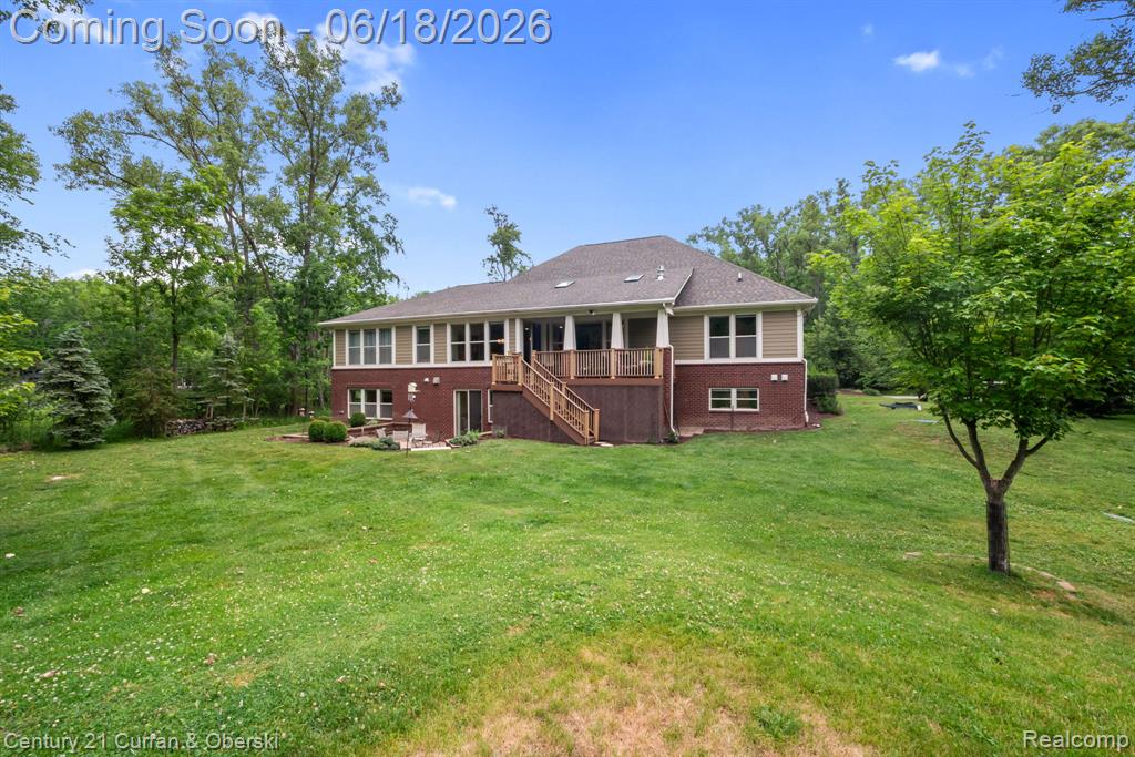 34225 Thornbrook Drive, Farmington, MI 48335 — Photo 65