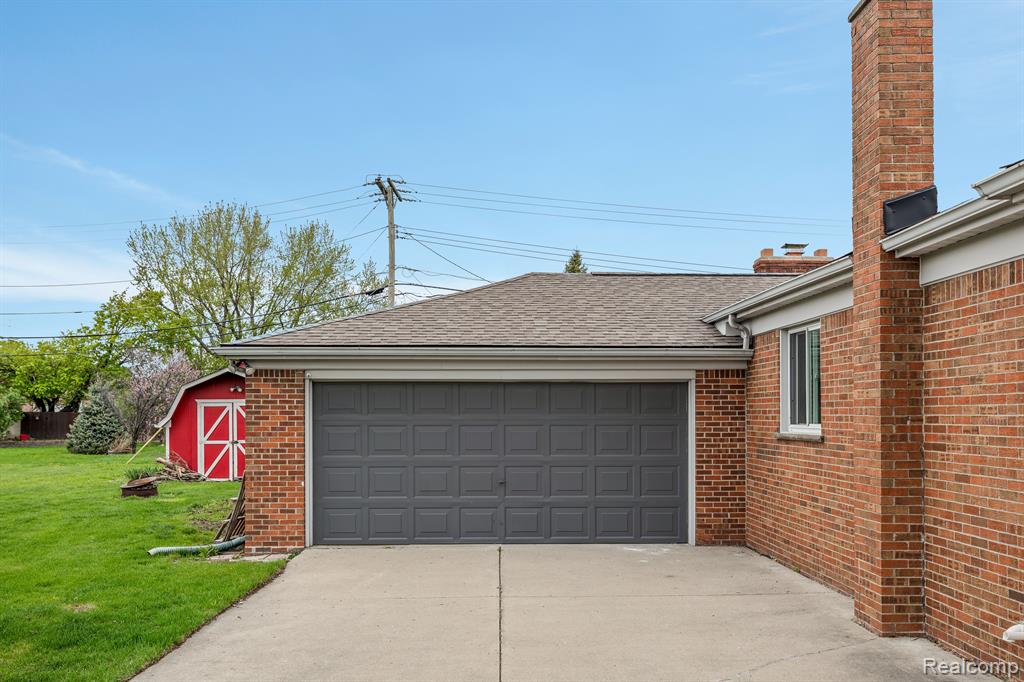 8527 METROPOLITAN Parkway, Sterling Heights, MI 48312 — Photo 4