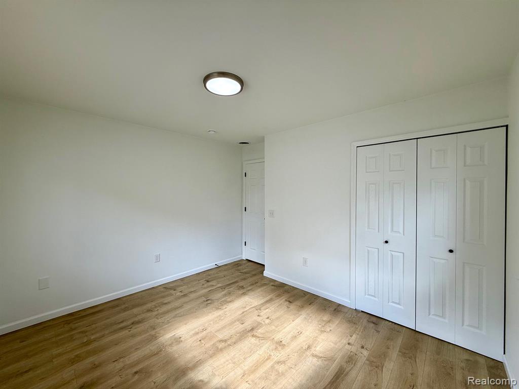 45949 Bontekos Avenue, Belleville, MI 48111 — Photo 32