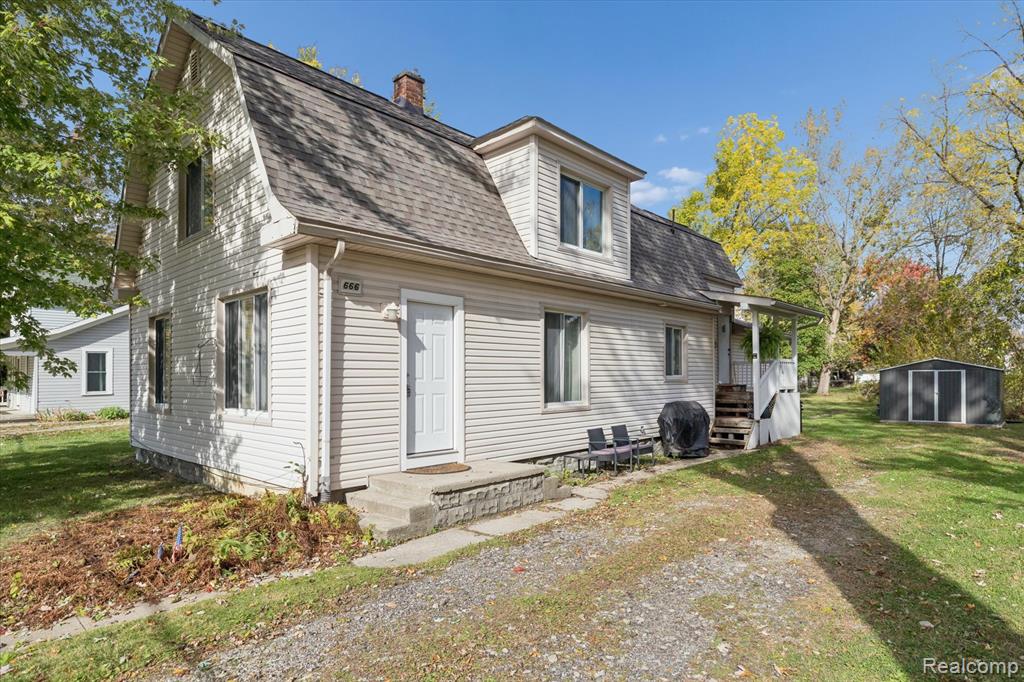 666 Pearl Street, Dundee, MI — Photo 2