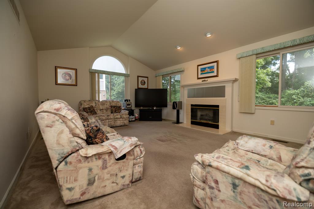 6926 Alden Drive, West Bloomfield, MI 48324 — Photo 8