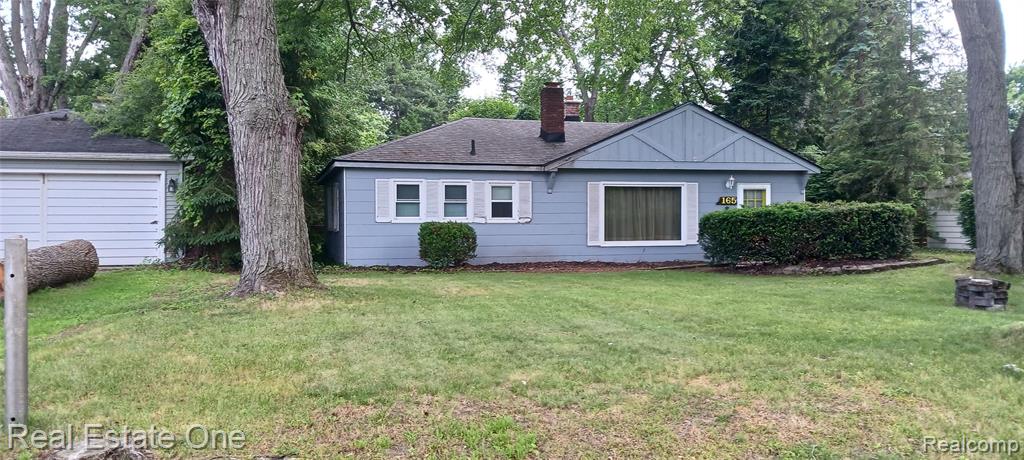165 Wabasso Street, Wolverine Lake, MI 48390