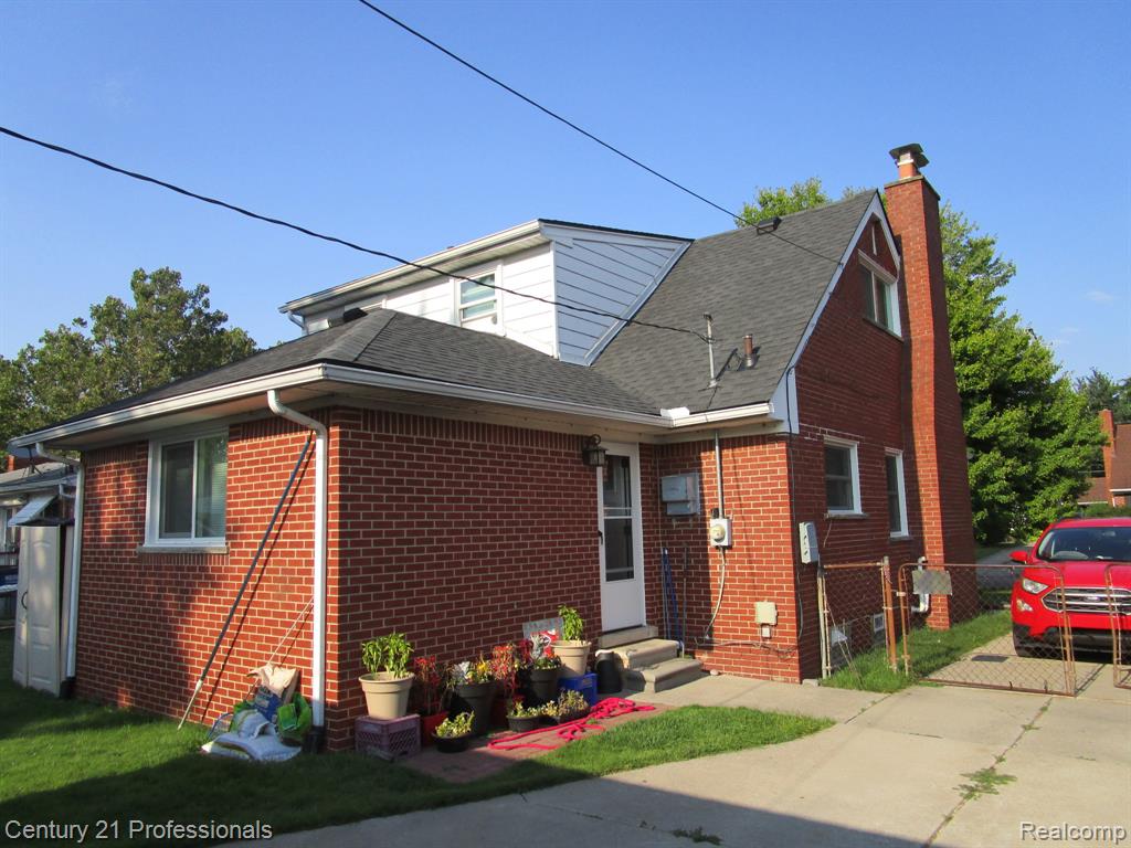 7715 Donna Street, Westland, MI — Photo 24