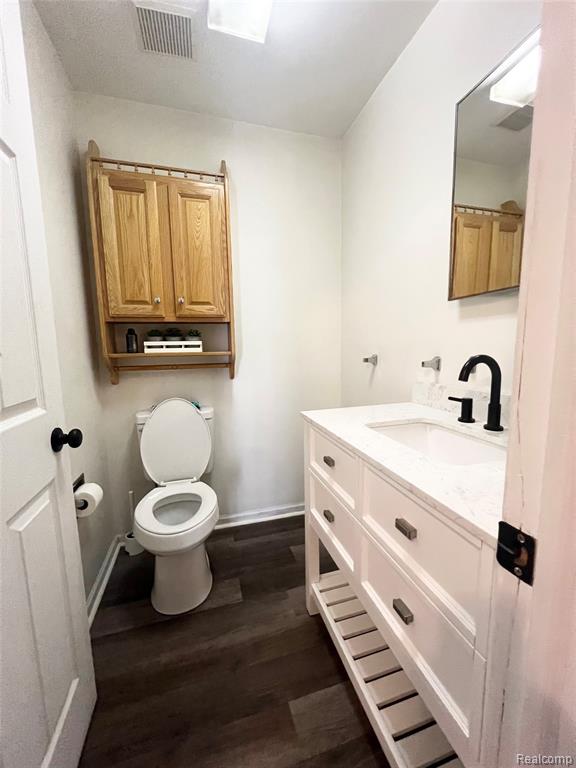 8760 Carpenter Road, Milan, MI 48160 — Photo 16