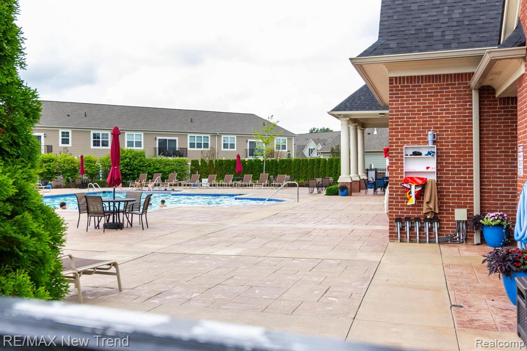 45929 GRAYSTONE Lane, Canton, MI 48187 — Photo 36