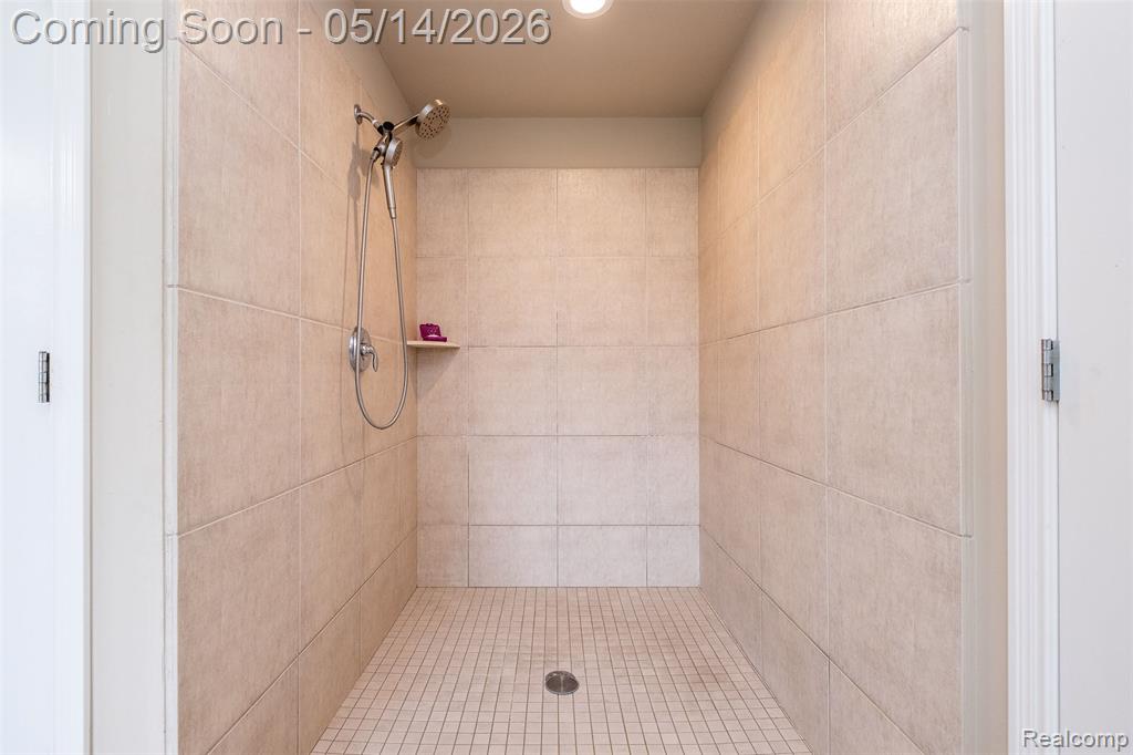 756 Palermo, Troy, MI 48084 — Photo 37