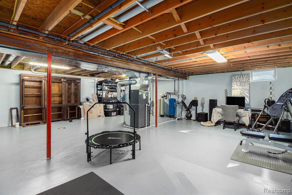 9203 Pine Walk Pass, Linden, MI, 48451