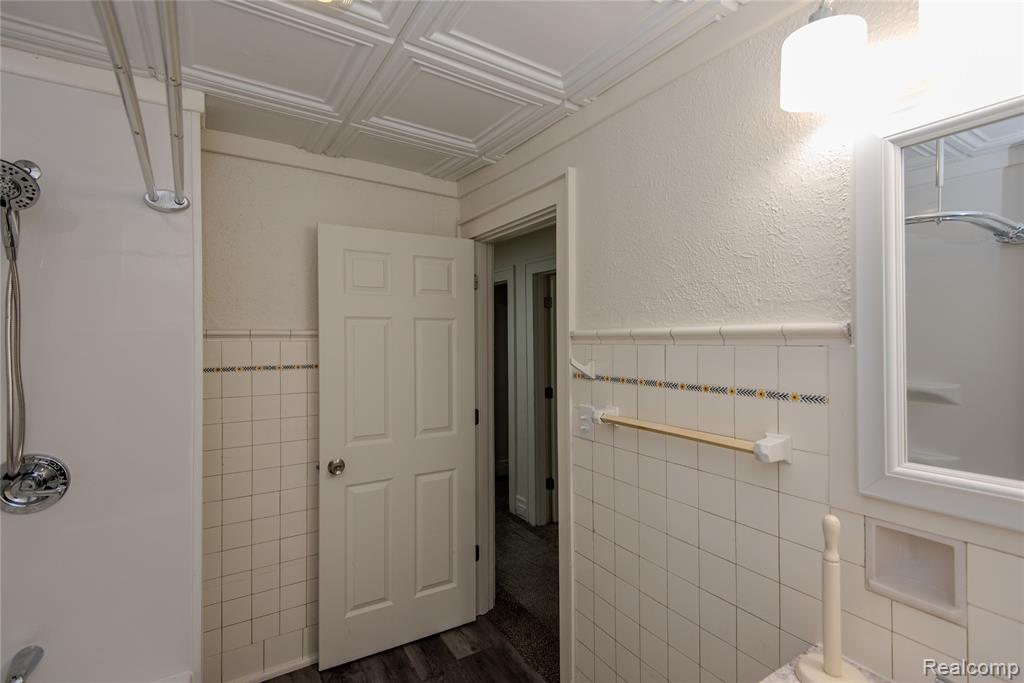 751 Dupont Street, Flint, MI 48504 — Photo 18