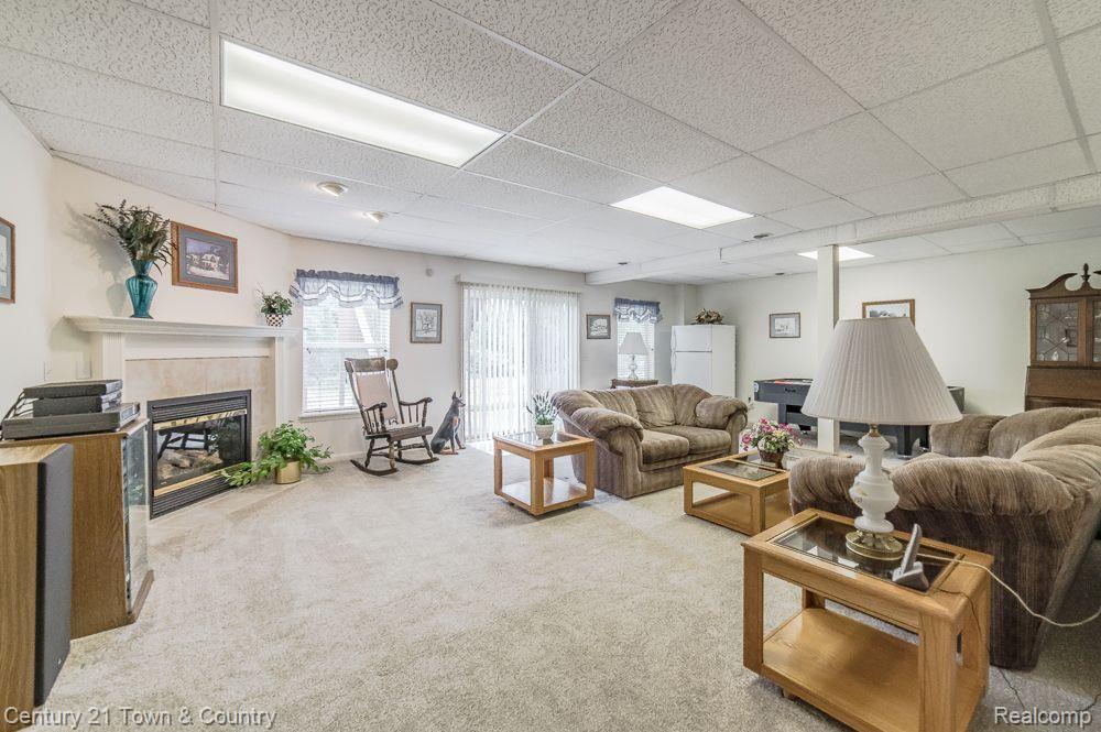 2647 KERRIA Drive, Howell, MI 48855 — Photo 31