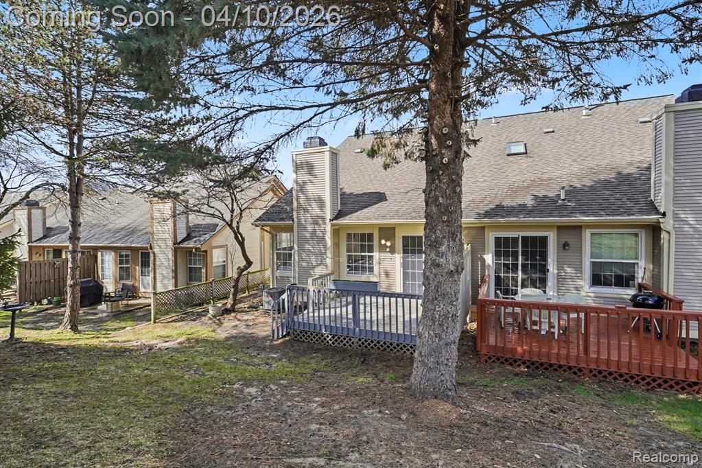 732 Whisperwood Trail, Fenton, MI 48430 — Photo 25