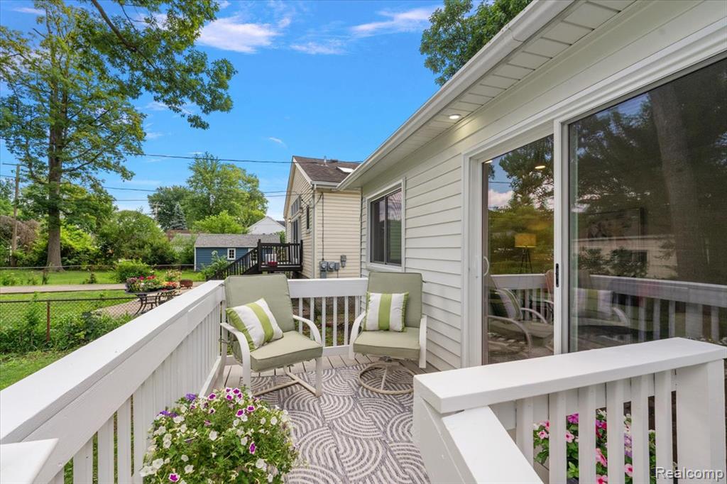 603 S Vermont Avenue, Royal Oak, MI 48067 — Photo 43