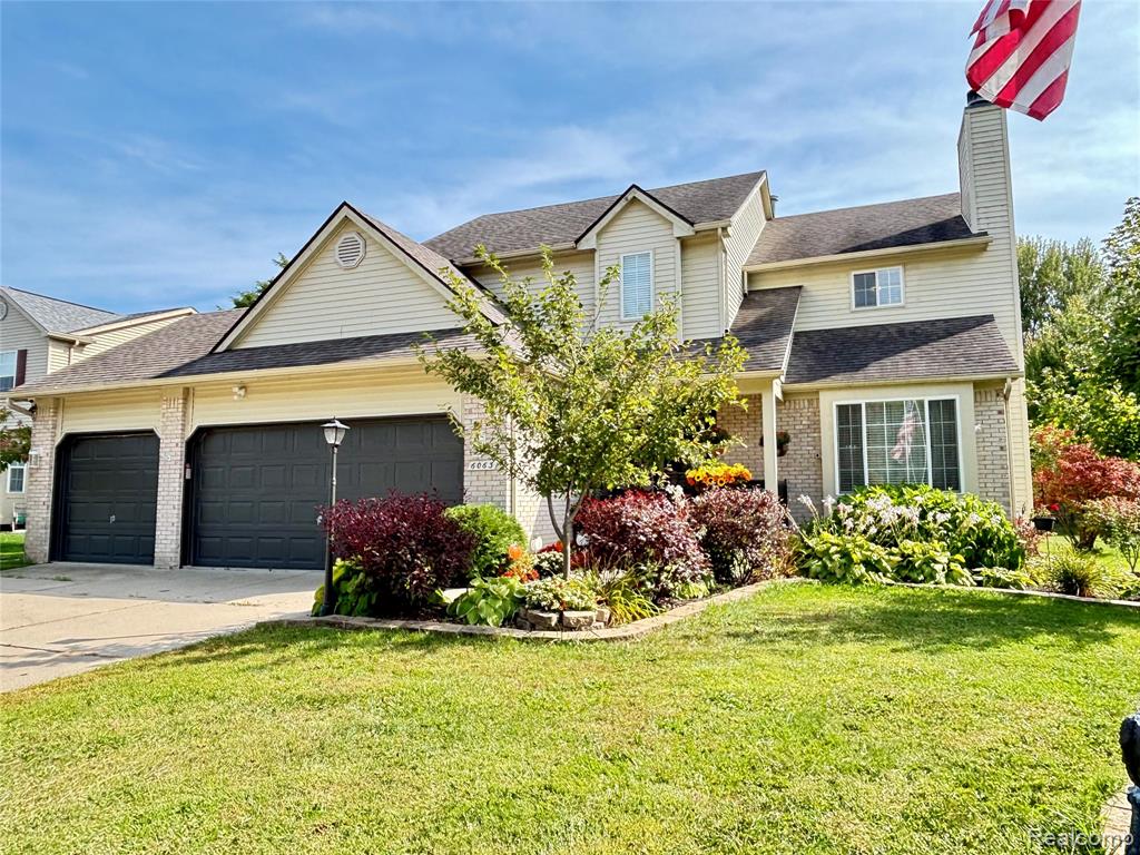 6063 Woodridge Lane, Grand Blanc, MI 48439 — front exterior